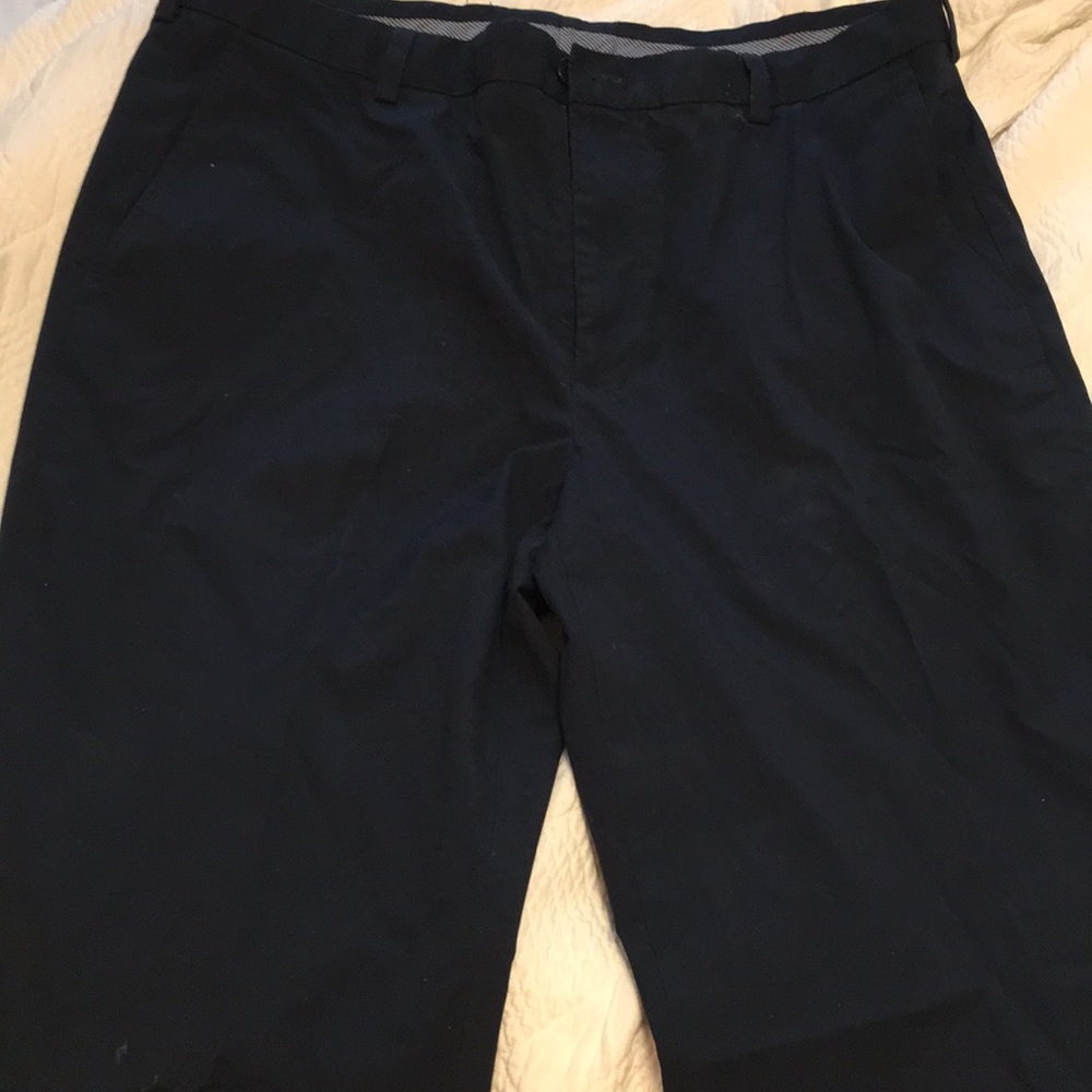 Men’s navy pants